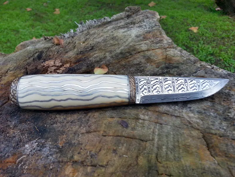 Silver-inlaid Damasteel knife, finished project